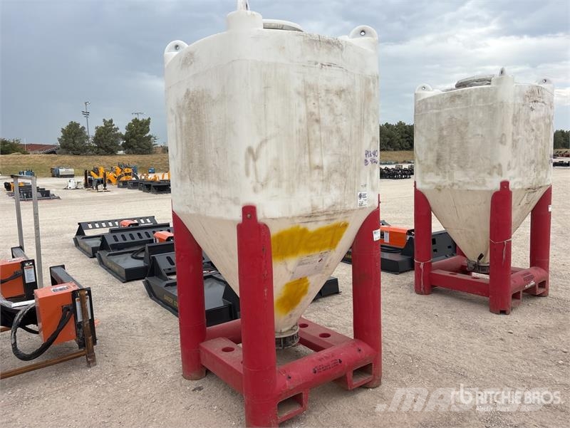 Snyder Flowmaster Plastic Hopper Otra maquinaria agrícola