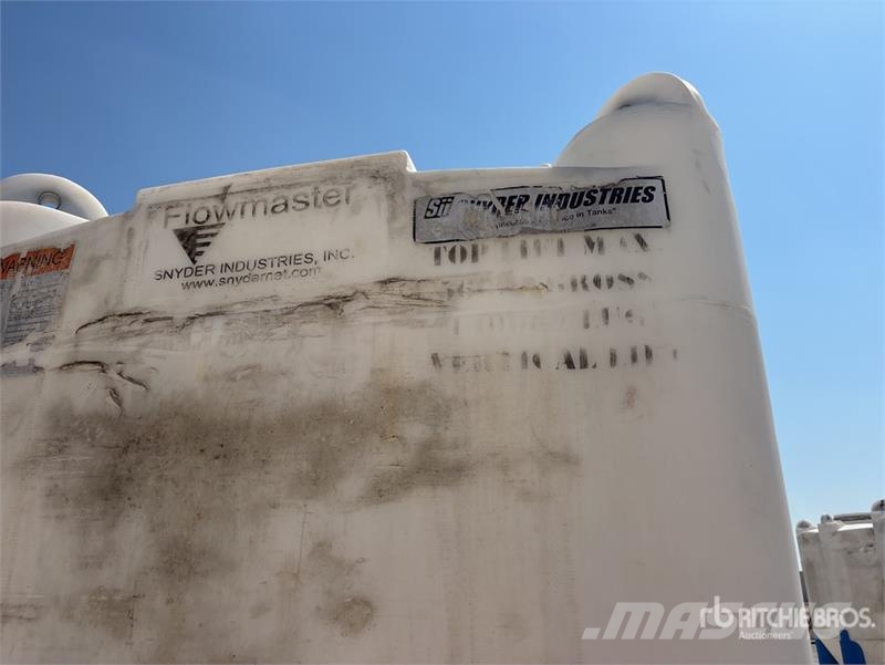 Snyder Flowmaster Plastic Hopper ماكينات زراعية - غير ذلك