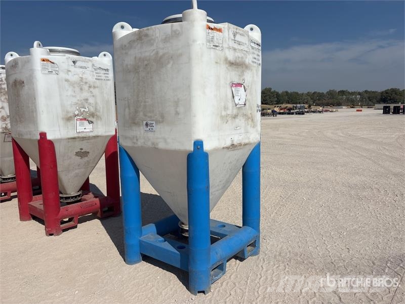 Snyder Flowmaster Plastic Hopper ماكينات زراعية - غير ذلك