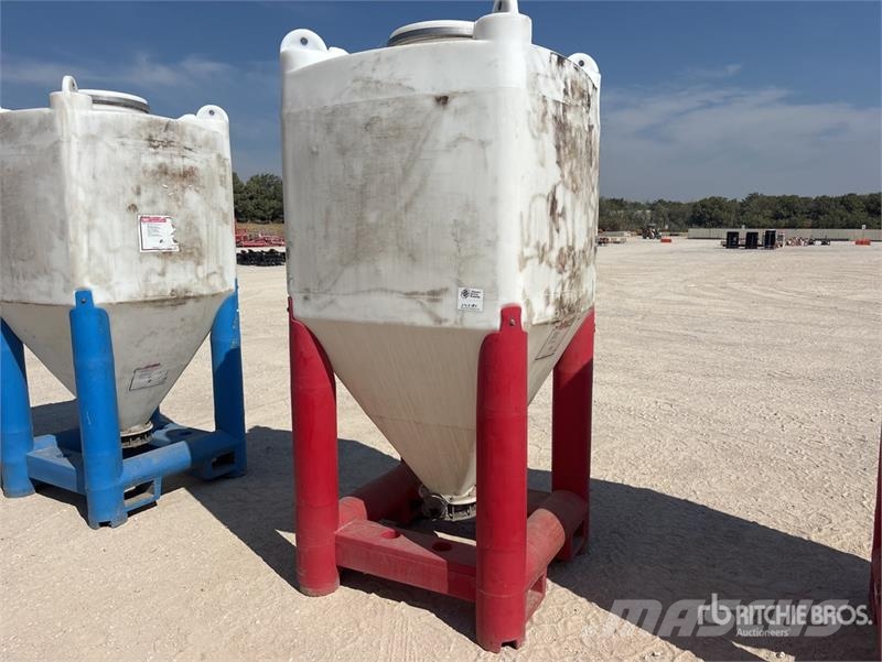 Snyder Flowmaster Plastic Hopper ماكينات زراعية - غير ذلك