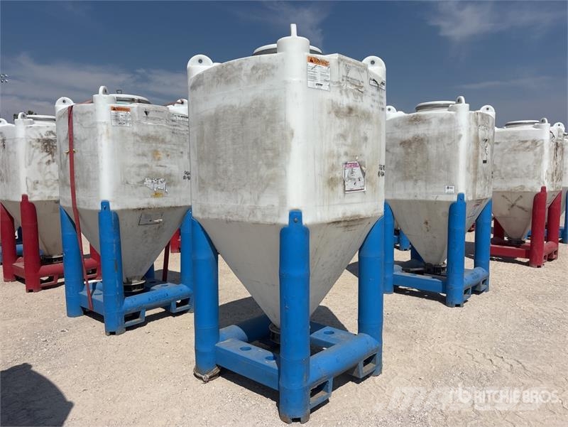 Snyder Flowmaster Plastic Hopper ماكينات زراعية - غير ذلك