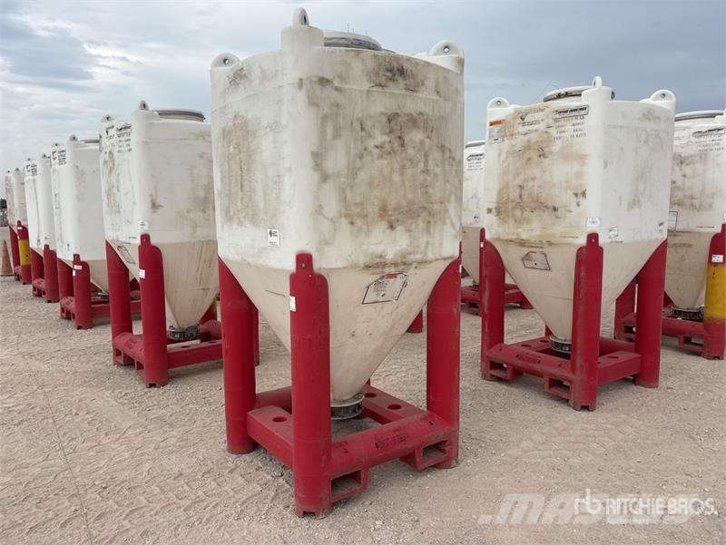 Snyder Flowmaster Plastic Hopper Otra maquinaria agrícola