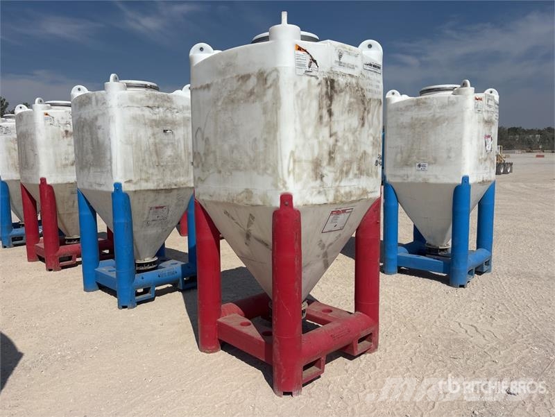 Snyder Flowmaster Plastic Hopper ماكينات زراعية - غير ذلك