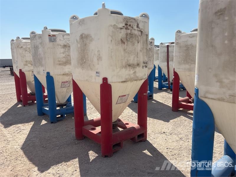 Snyder Flowmaster Plastic Hopper ماكينات زراعية - غير ذلك
