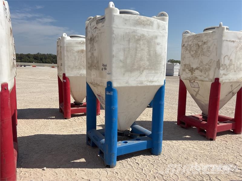 Snyder Flowmaster Plastic Hopper ماكينات زراعية - غير ذلك