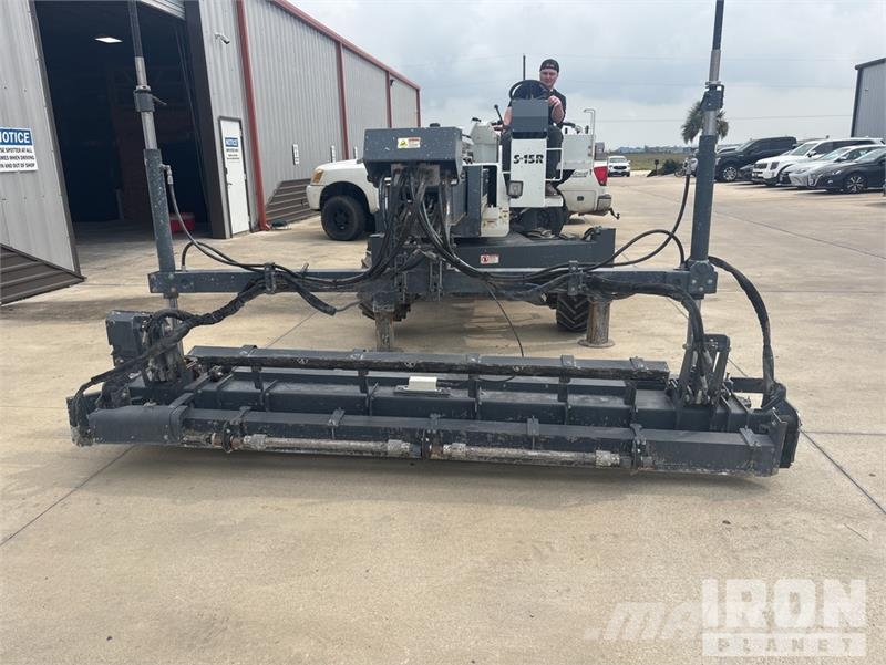 Somero S-15R CopperHead XD Laser Concrete Screed Betonelosztó gém