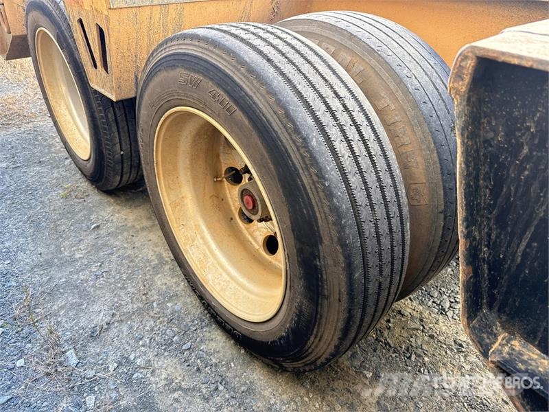  SouthAg Manufacturing DG35 T/A Removable Gooseneck 低架裝載車