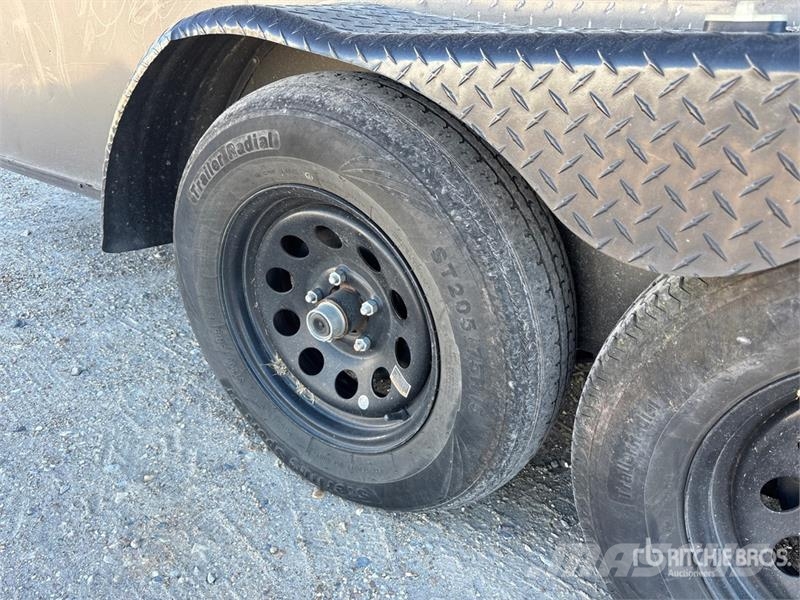 Spartan Cargo Trailers 16 ft T/A Enclosed Trailer 箱體拖車