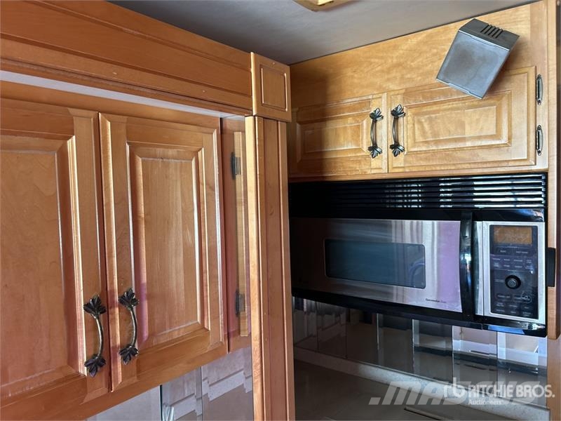 Spartan Motors Mountain Master Motor Home Lakóautó és lakókocsi