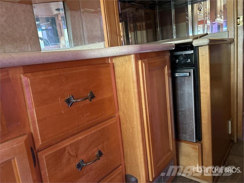 Spartan Motors Mountain Master Motor Home Lakóautó és lakókocsi