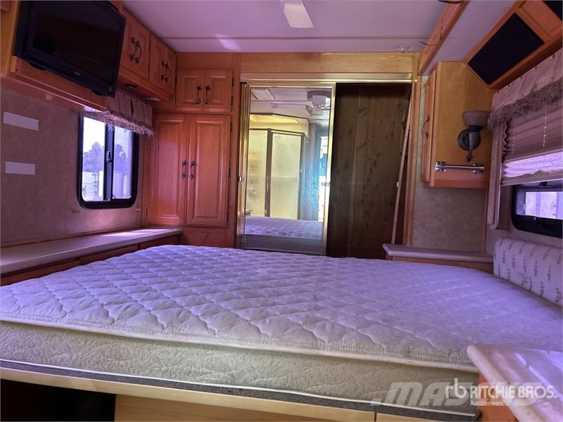 Spartan Motors Mountain Master Motor Home Lakóautó és lakókocsi