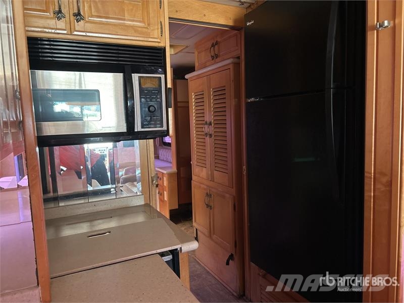 Spartan Motors Mountain Master Motor Home Lakóautó és lakókocsi