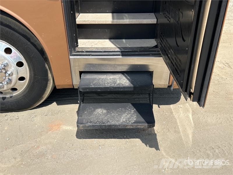 Spartan Motors Mountain Master Motor Home Lakóautó és lakókocsi