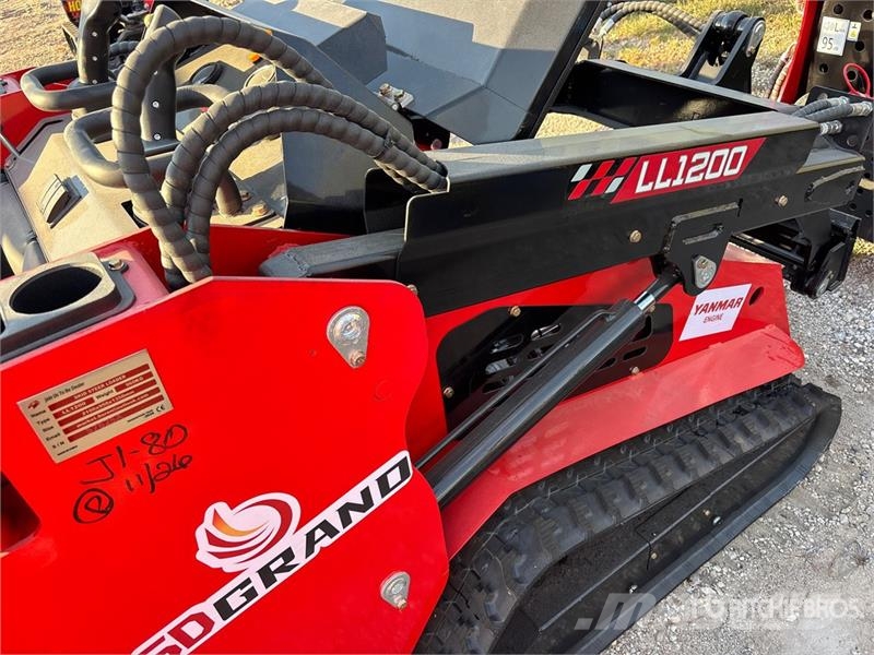 SSL1200 Mini Red Yanmar Diesel Compact Track Loade Minilæsser - skridstyret