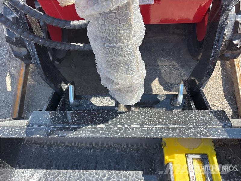  SSL1500-RED Mini Compact Track Loader (Unused) Šmykom riadené nakladače