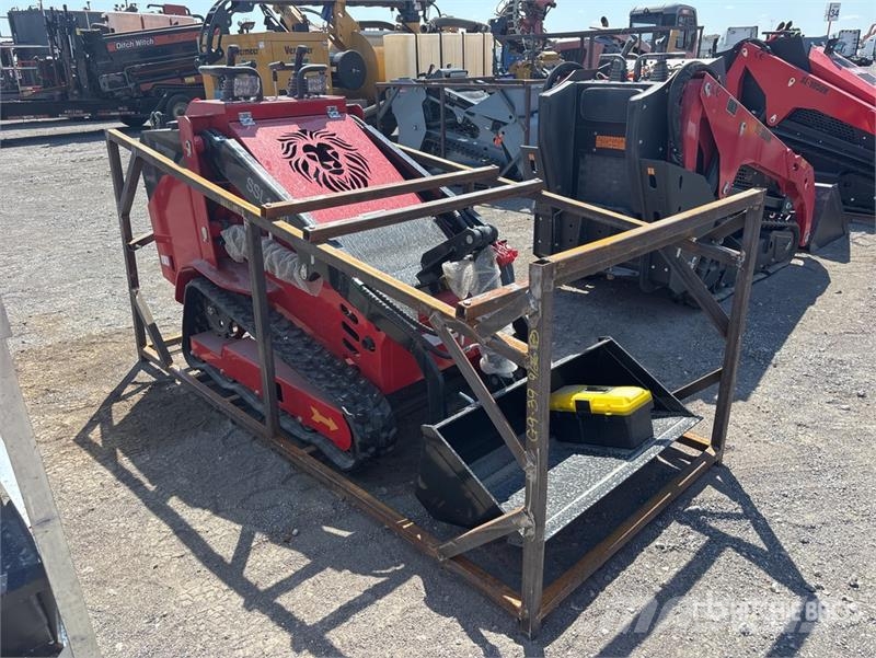  SSL1500-RED Mini Compact Track Loader (Unused) Šmykom riadené nakladače