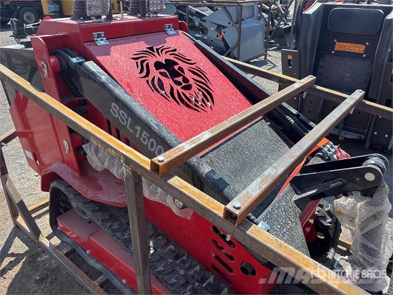  SSL1500-RED Mini Compact Track Loader (Unused) Šmykom riadené nakladače