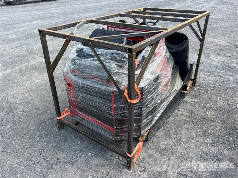  SSL580 Mini Compact Track Loader (Unused) لوادر انزلاقية التوجيه