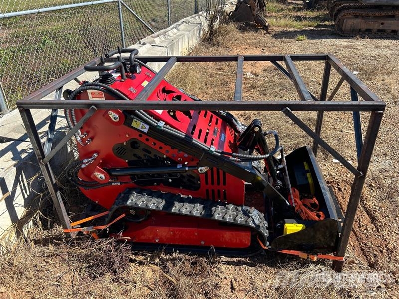 SSL60 Mini Compact Track Loader (Unused) Lietoti riteņu kompaktiekrāvēji