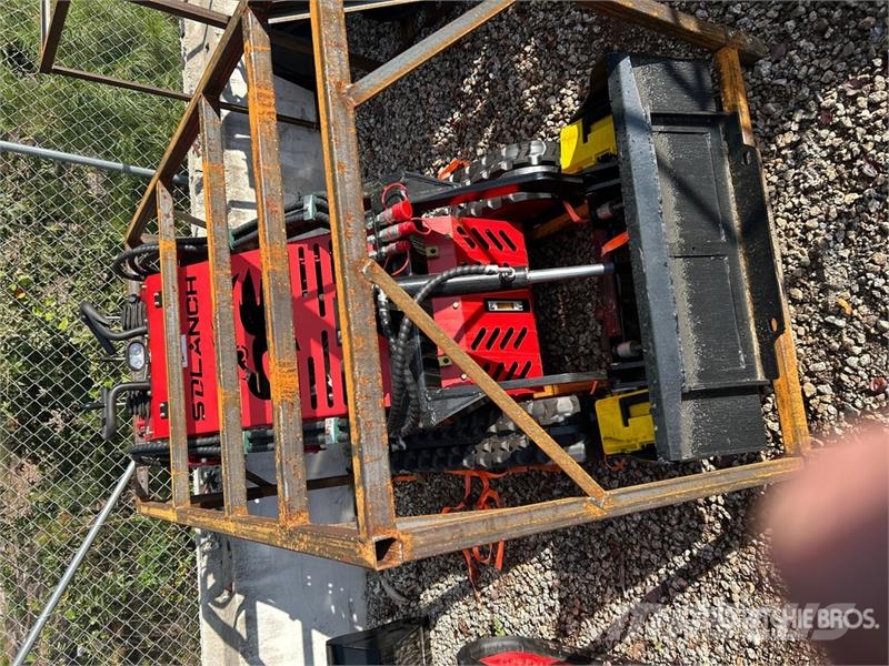 SSL60-RED Mini Compact Track Loader (Unused) Skid steer loderler