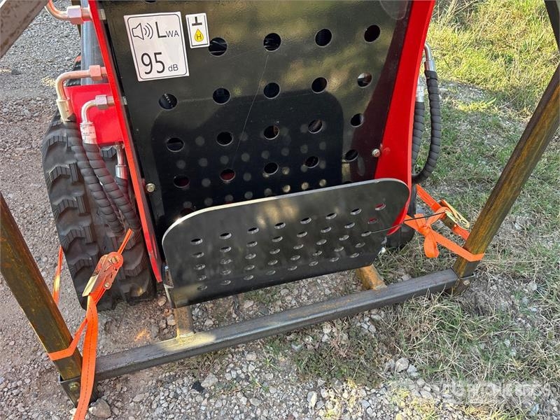 SSL60-RED Mini Compact Track Loader (Unused) Kompaktlader