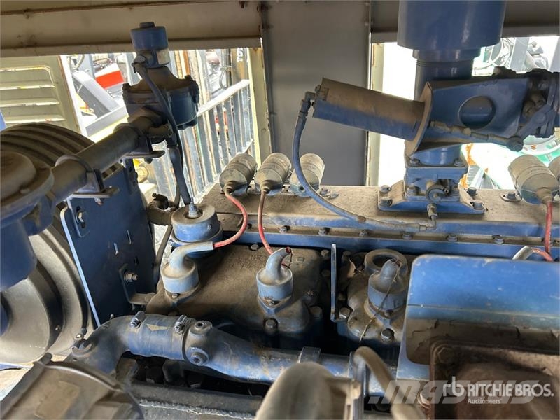  Stanford HC434 200 kW Skid-Mounted Generator Set Дизельні генератори