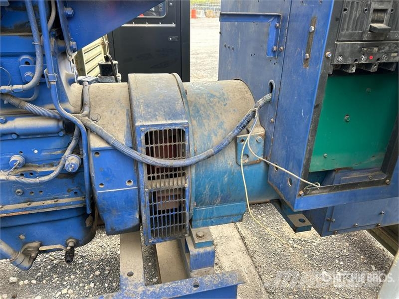  Stanford HC434 200 kW Skid-Mounted Generator Set Дизельні генератори