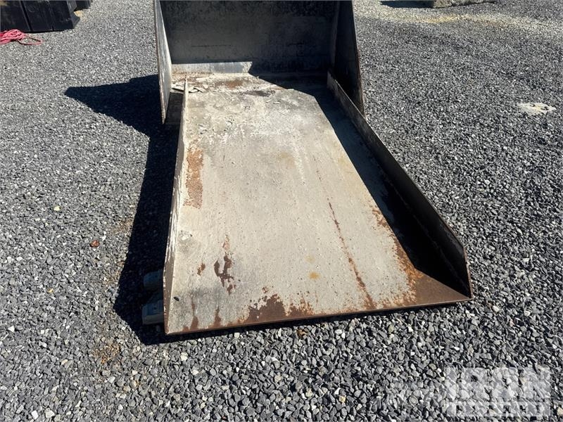 Star 1460HB-TK 60 in Quick-Tach Telehandler Bucket - Fi Baldes