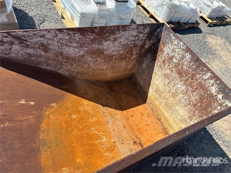 Star Industries 1810 1 cyd Self-Dumping Hopper Silos y tolvas