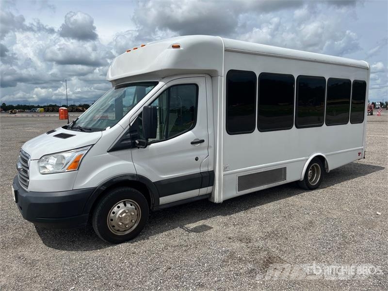 Starcraft Transit T350H 4x2 6-Seat Mini Bus Μίνι λεωφορεία