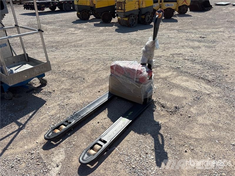 STARVOX CBD-30 6600 lb Electric Pallet Jack (Unuse Montacargas manual para paletas