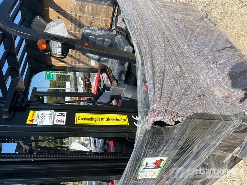  STARVOX CPD-20 4400 lb Electric Forklift (Unused) شاحنات ذات رافعات شوكية تعمل بالكهرباء