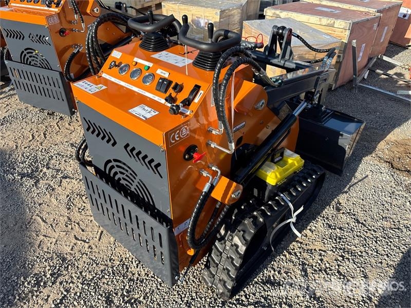 STARVOX SV-480 Mini Compact Track Loader (Unused) Lietoti riteņu kompaktiekrāvēji