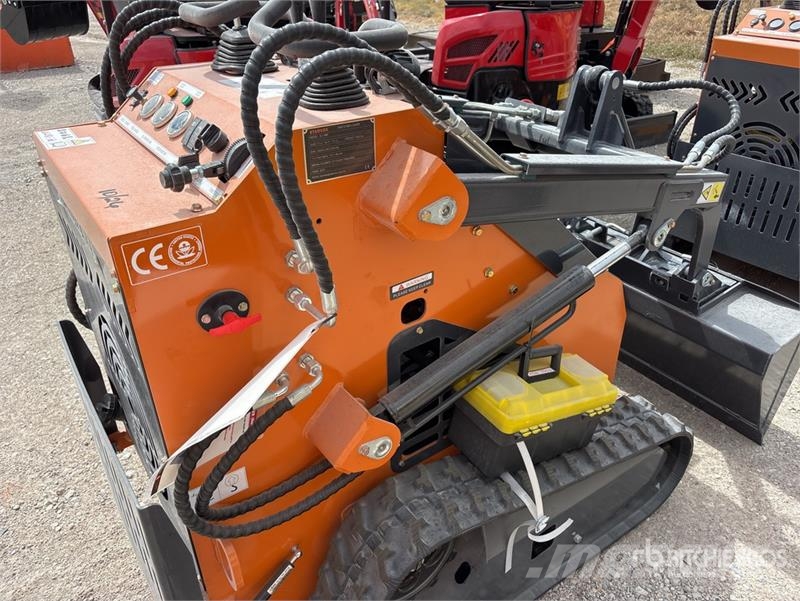 STARVOX SV-480 Mini Compact Track Loader (Unused) Skid steer loaders