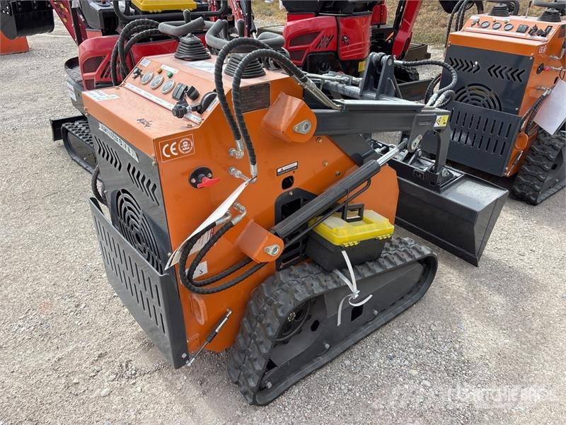 STARVOX SV-480 Mini Compact Track Loader (Unused) Skid steer loaders