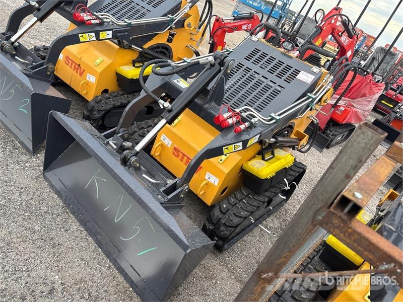 STARVOX SV-480 Mini Compact Track Loader (Unused) Skid steer loaders