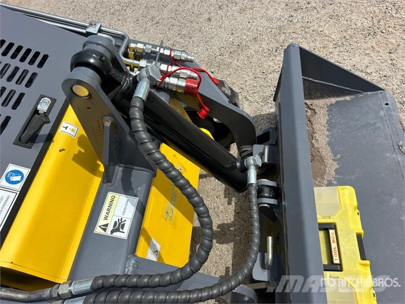 STARVOX SV-480 Mini Compact Track Loader Kompaktrakodók