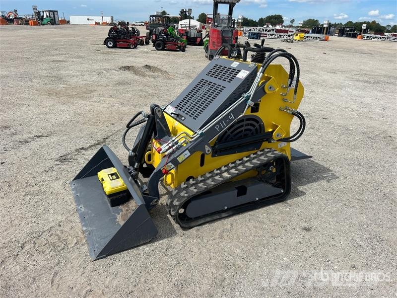STARVOX SV-480 Mini Compact Track Loader Kompaktrakodók