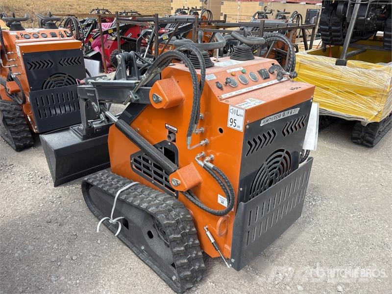 STARVOX SV-480 Mini Compact Track Loader (Unused) Skid steer loaders