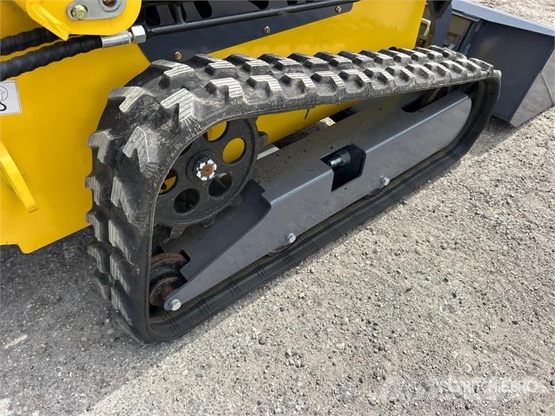 STARVOX SV-480 Mini Compact Track Loader Kompaktrakodók