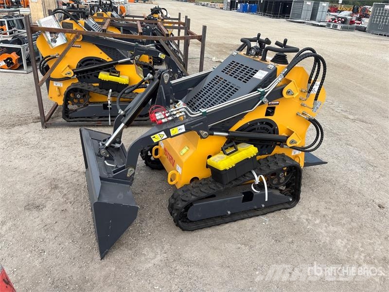 STARVOX SV-480 Mini Compact Track Loader (Unused) Skid steer loaders