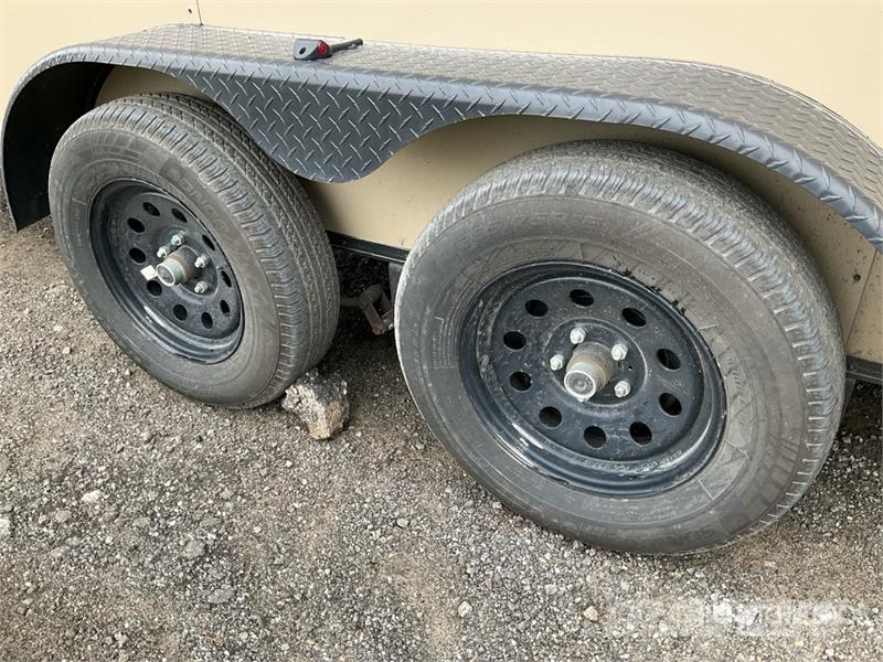 Steel Pines 7X16TA2 16 ft T/A Enclosed Trailer Прицепы-фургоны
