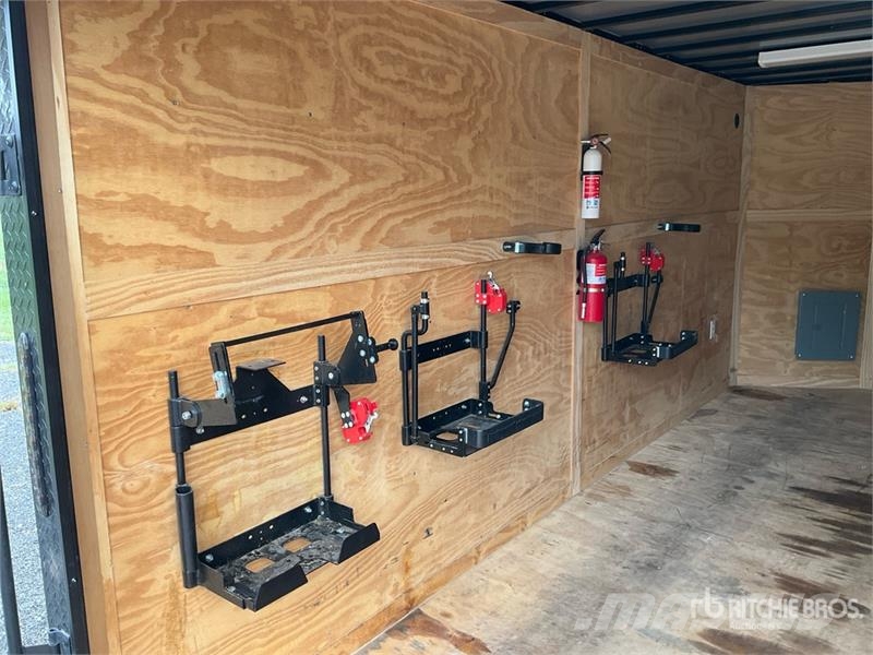 Steel Pines 7X16TA2 16 ft T/A Enclosed Trailer Прицепы-фургоны