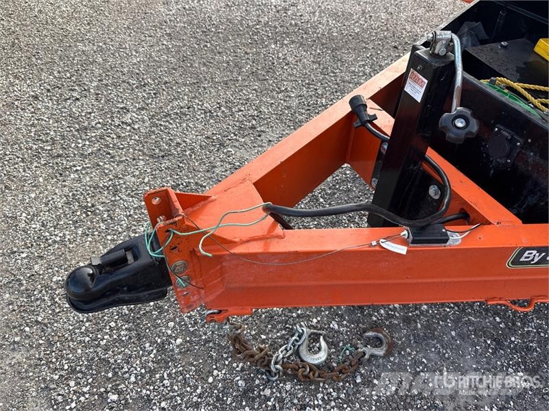  Steel Pines DP7X14X4TA5 14 ft T/A Dump Utility Tra Reboques basculantes