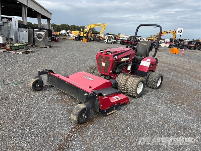 Steiner 450 Mower Tractor コンパクトトラクター