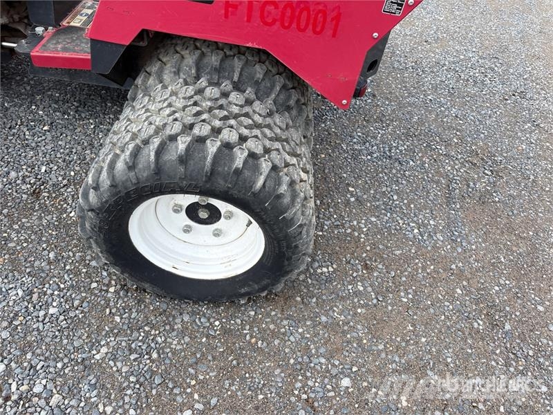 Steiner 450 Mower Tractor コンパクトトラクター