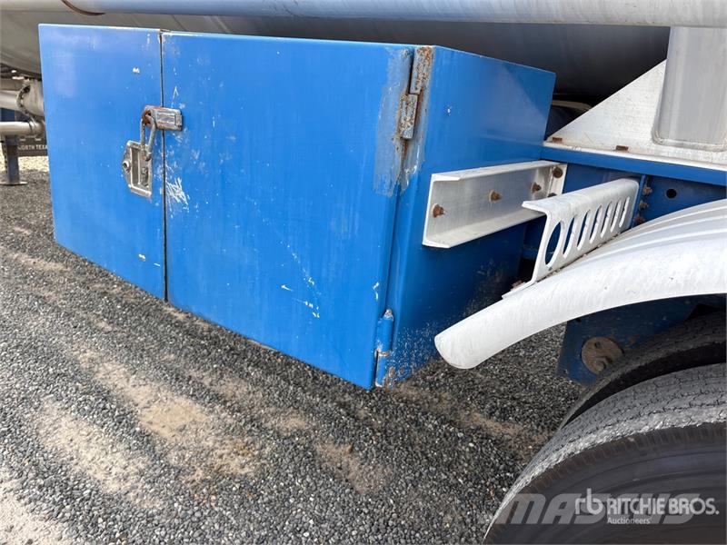 Stephens MC407 8400 gal T/A Tanker Trailer Ρυμούλκες βυτίων