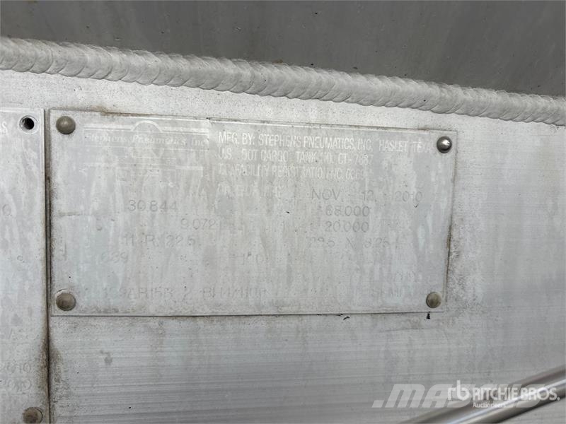 Stephens MC407 8400 gal T/A Tanker Trailer Cisterna