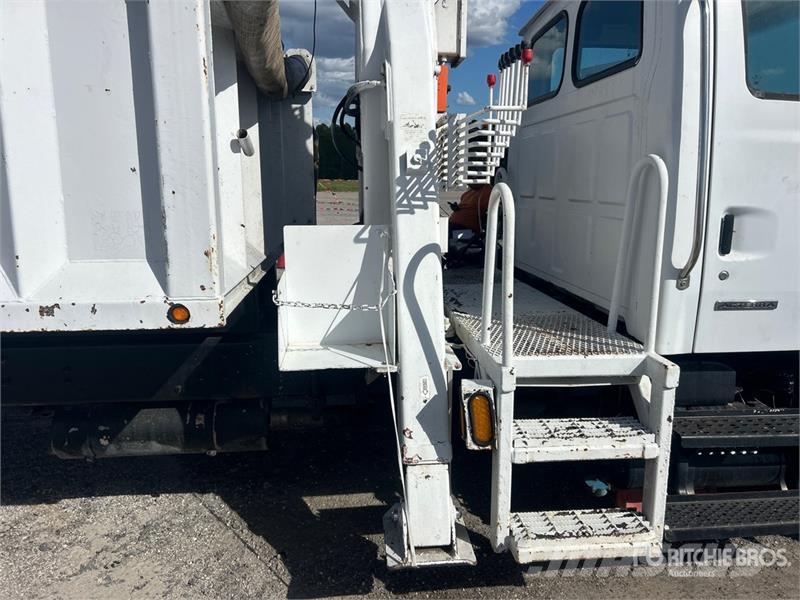 Sterling Acterra 4x2 Grapple Truck Grabulje
