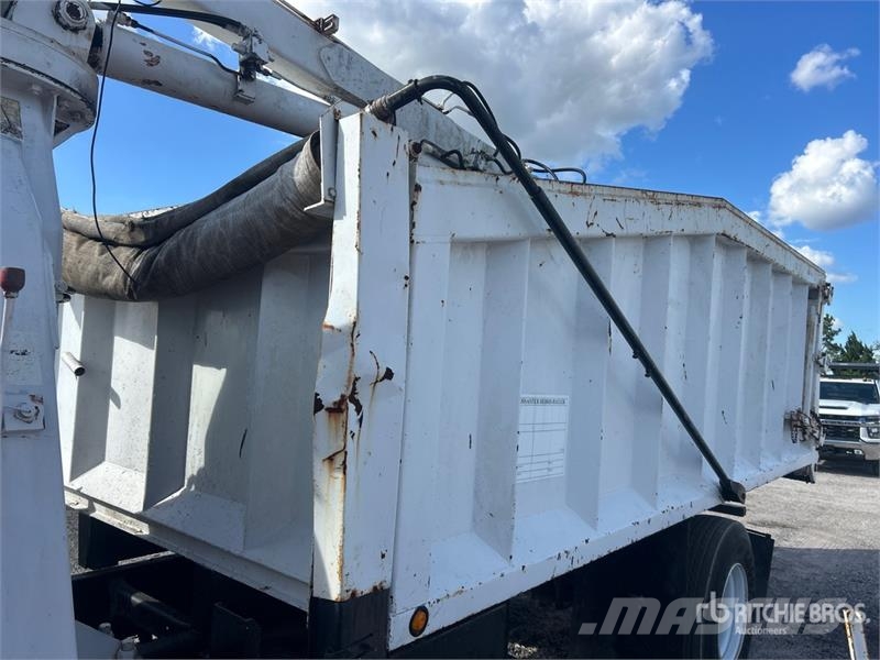 Sterling Acterra 4x2 Grapple Truck Grabulje